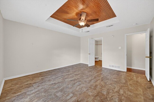 Building Photo - Spacious Denton Home with Dual Primary Suites & Oversized Lot!