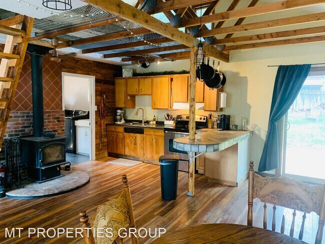 Building Photo - 1 br, 1 bath House - 1029 Runyon Drive