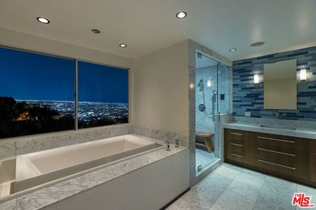 Building Photo - 8825 Hollywood Blvd