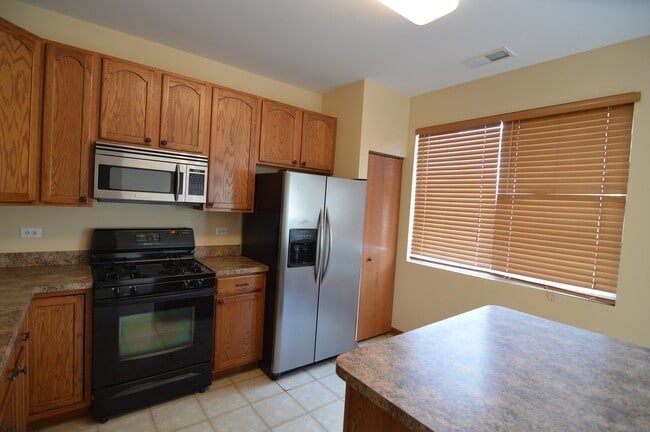 Building Photo - 206 Terra Firma Ln