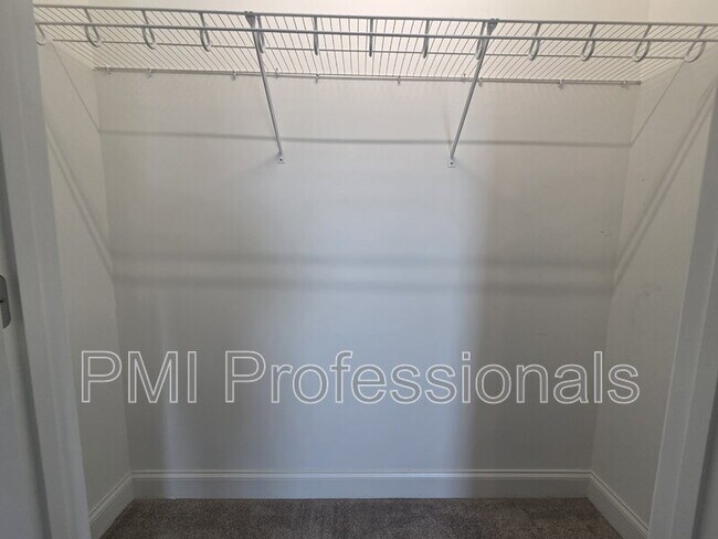 Building Photo - 1373 Rebecca Johns Dr