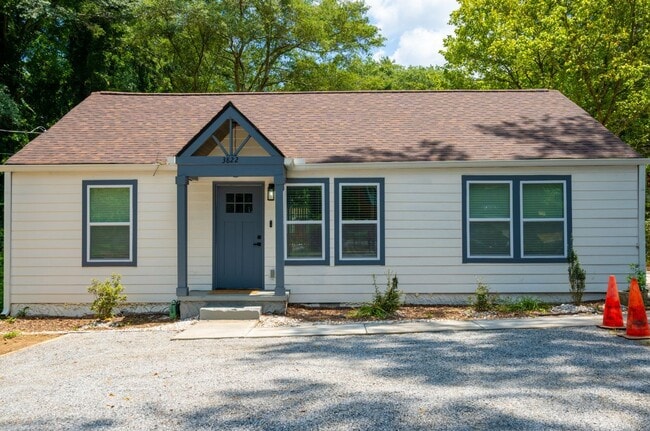 Building Photo - 3822 Bakers Ferry Rd SW