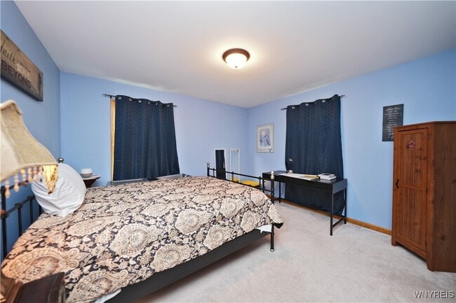 Building Photo - 922 Pletcher Rd