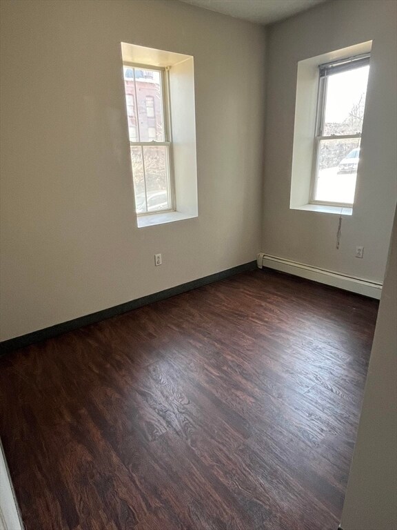 Building Photo - 287 Hartwell St