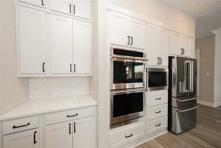 Building Photo - 413 Stratus View Ct