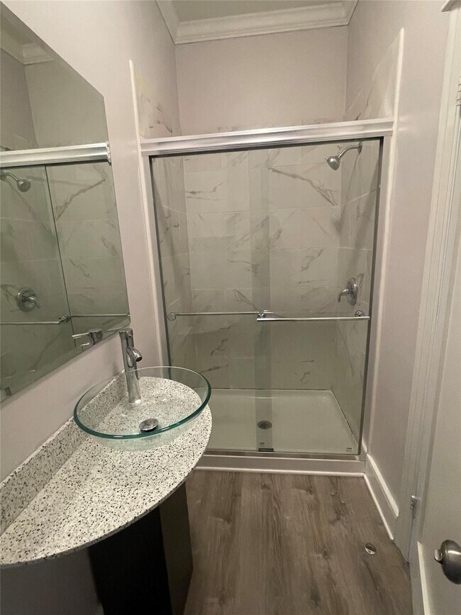 Building Photo - 1323 Avenue M