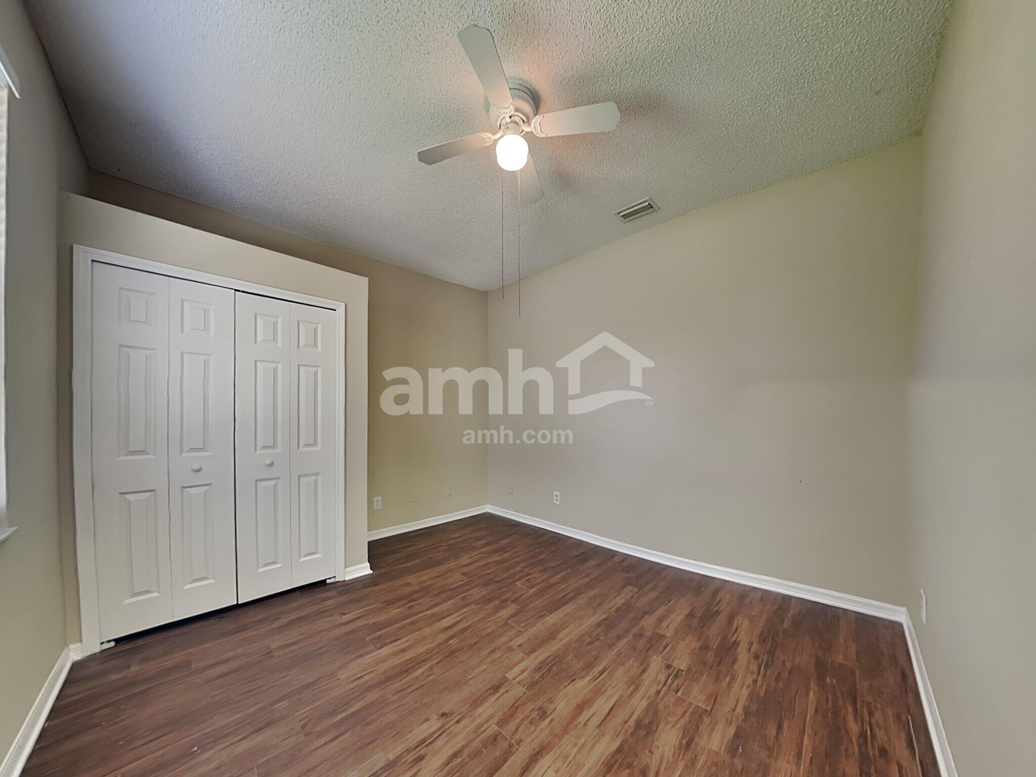 Building Photo - 1345 Brooke View Dr