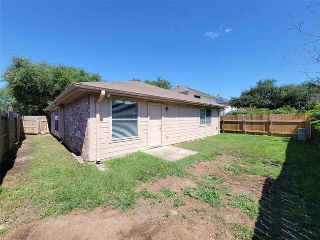Building Photo - 4226 Daisy Meadow Dr