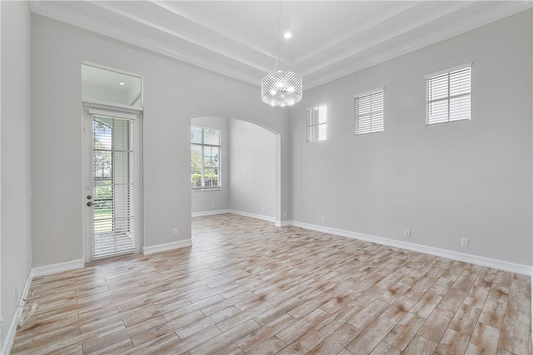 Building Photo - 10980 NW 78th Pl