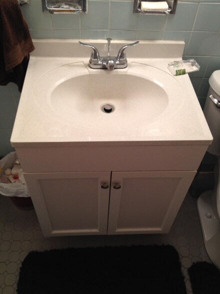 Building Photo - 17 Unger Ln