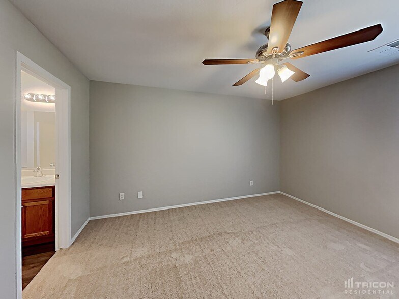 Building Photo - 23443 W Harrison Dr