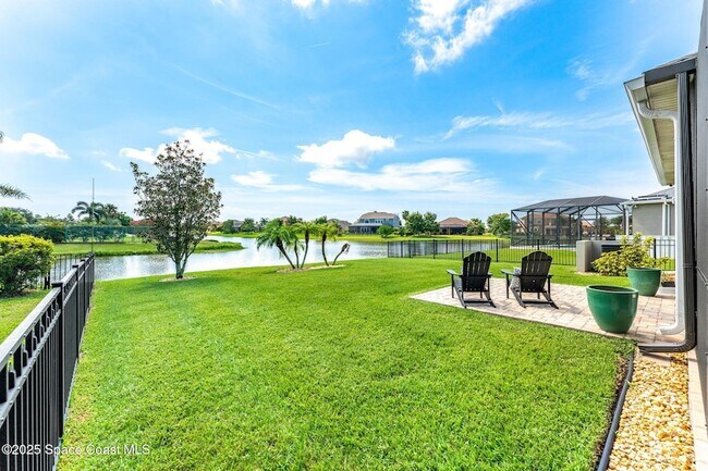 Building Photo - 5724 Trieda Dr