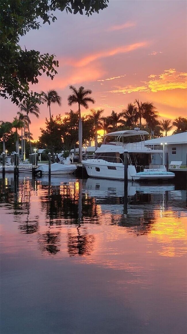 Building Photo - 1501 S Ocean Blvd