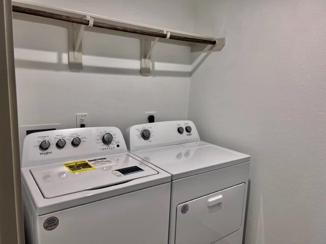 Building Photo - 5026 Pne Hvn Ln