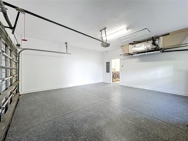 Building Photo - 10817 Masters Dr