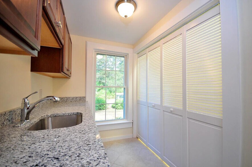 Laundry Hook Up Closet/Sink - 188 Lovely St