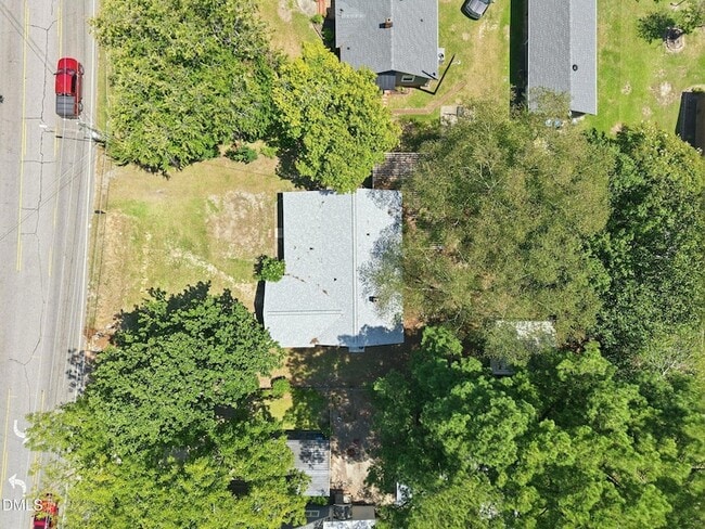 Building Photo - 1305 Erwin Rd