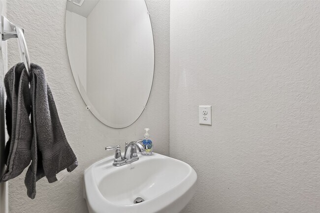 Building Photo - 3018 Gabriel Michael Ct