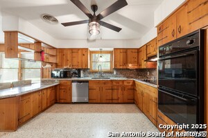 Building Photo - 117 Danube Dr