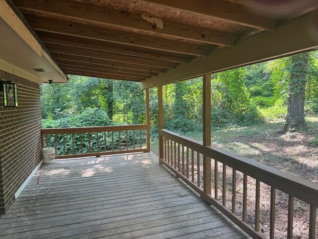 Building Photo - Completely remodeled home in Attalla FOR R...