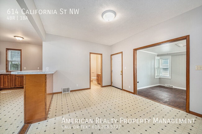 Building Photo - 614 California St NW