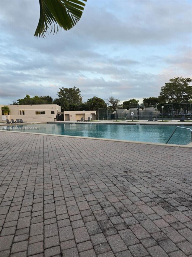 Building Photo - 8400 SW 133rd Avenue Rd