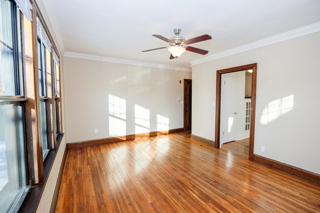 Building Photo - Grand Place Apartments | 1985