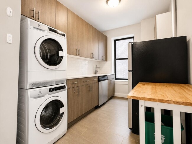 Floorplan - 518 West 204th Street