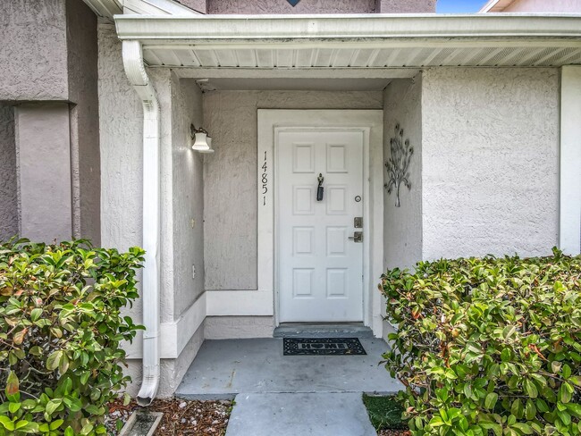 Building Photo - Island Cove Villas at Meadow Woods 1-Story...