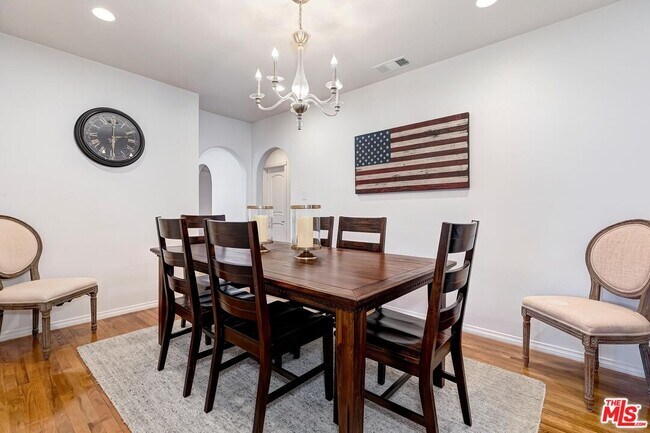 Building Photo - 7820 Agnew Ave