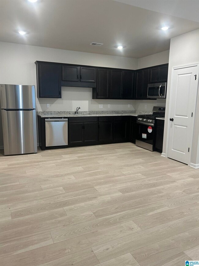 Building Photo - 5204 Simms Rdg