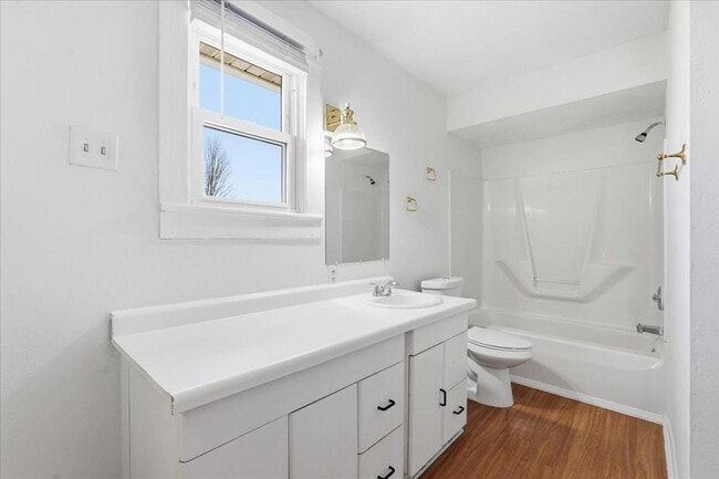 Building Photo - 209 West Main St