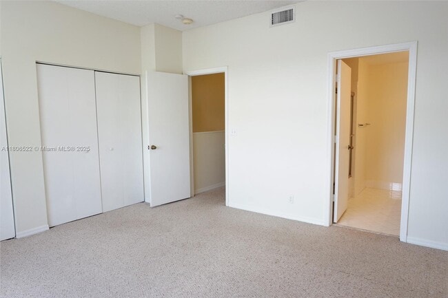 Building Photo - 1868 Salerno Cir