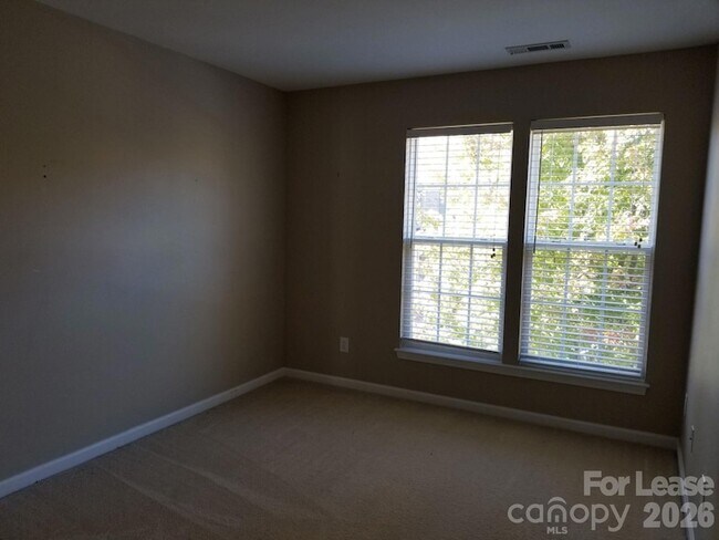 Building Photo - 20528 Harbor View Dr