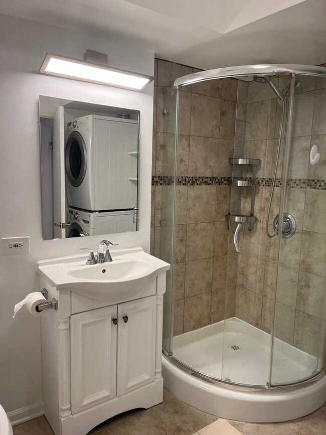 Building Photo - 408 W Inverrary Ln