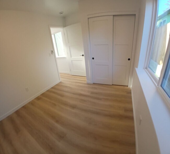 Building Photo - PRIME CAL POLY LOCATION!!