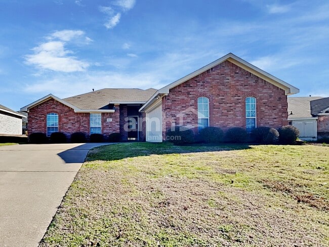 Building Photo - 824 Wilderness Pass