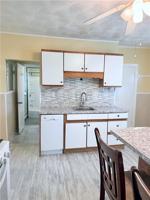 Building Photo - 128 Vincent Ave