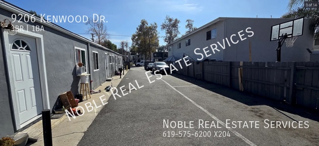 Building Photo - 9206 Kenwood Dr