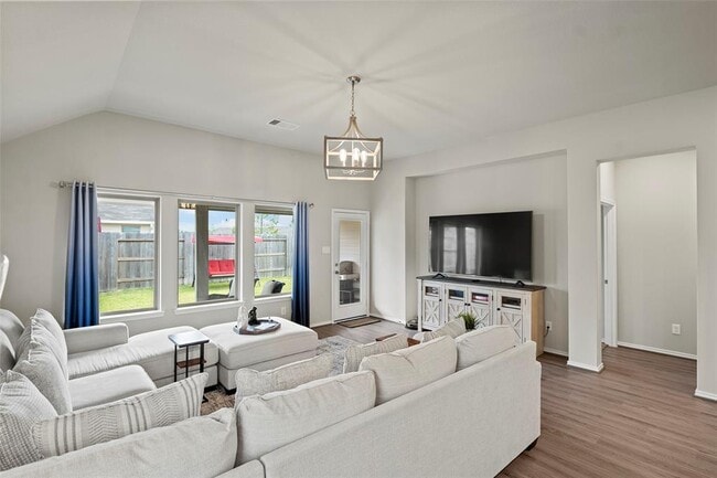 Building Photo - 3306 Old Ironwood Dr