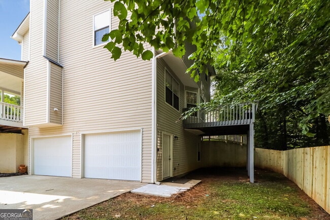 Building Photo - 404 Wood Chase Ln
