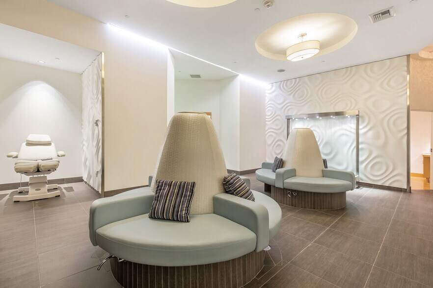 Building Photo - 1920 4th Ave