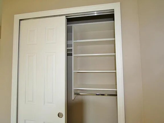 Building Photo - 5555 NW Pine Trail Cir