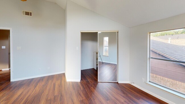 Building Photo - 4719 Black Rock St