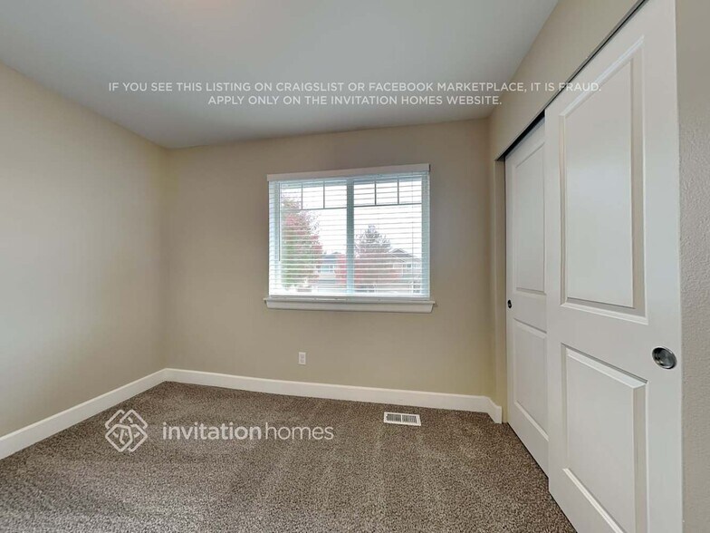 Building Photo - 18404 104th St Ct E