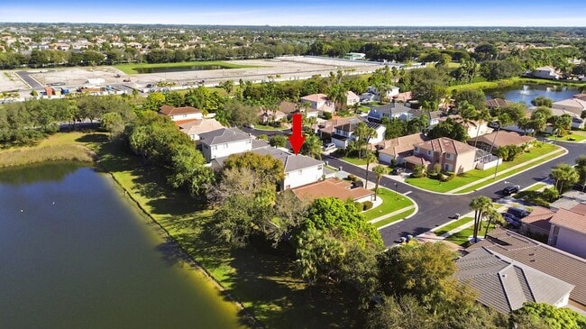 Building Photo - 18051 Rhumba Way