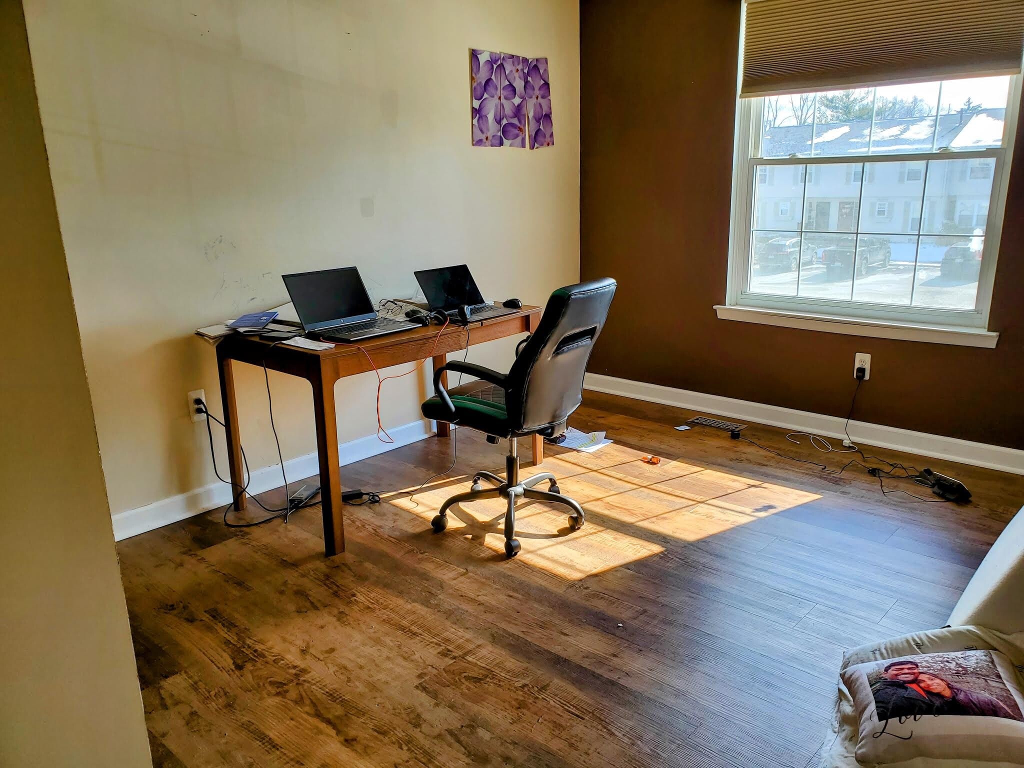 Building Photo - 24483 Bashian Dr