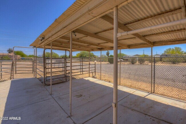 Building Photo - 35714 7th Ave