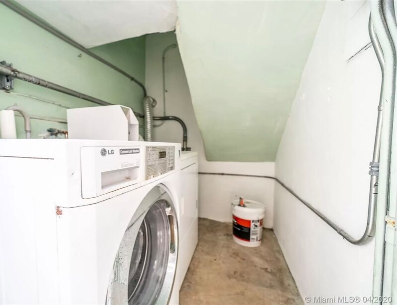 Building Photo - 245 79th St