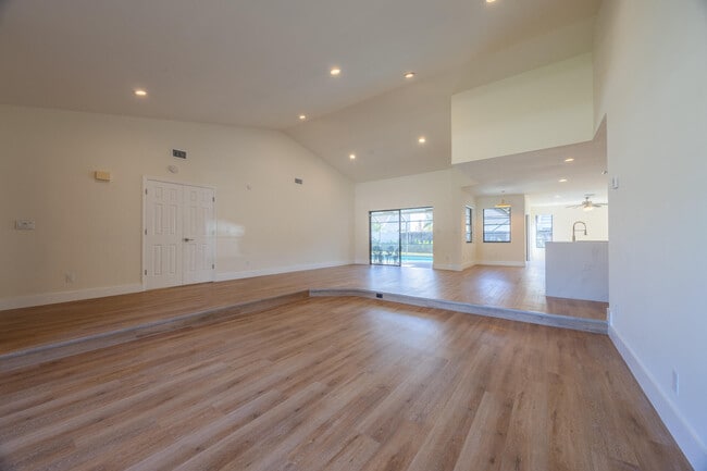 Building Photo - 22352 Martella Ave